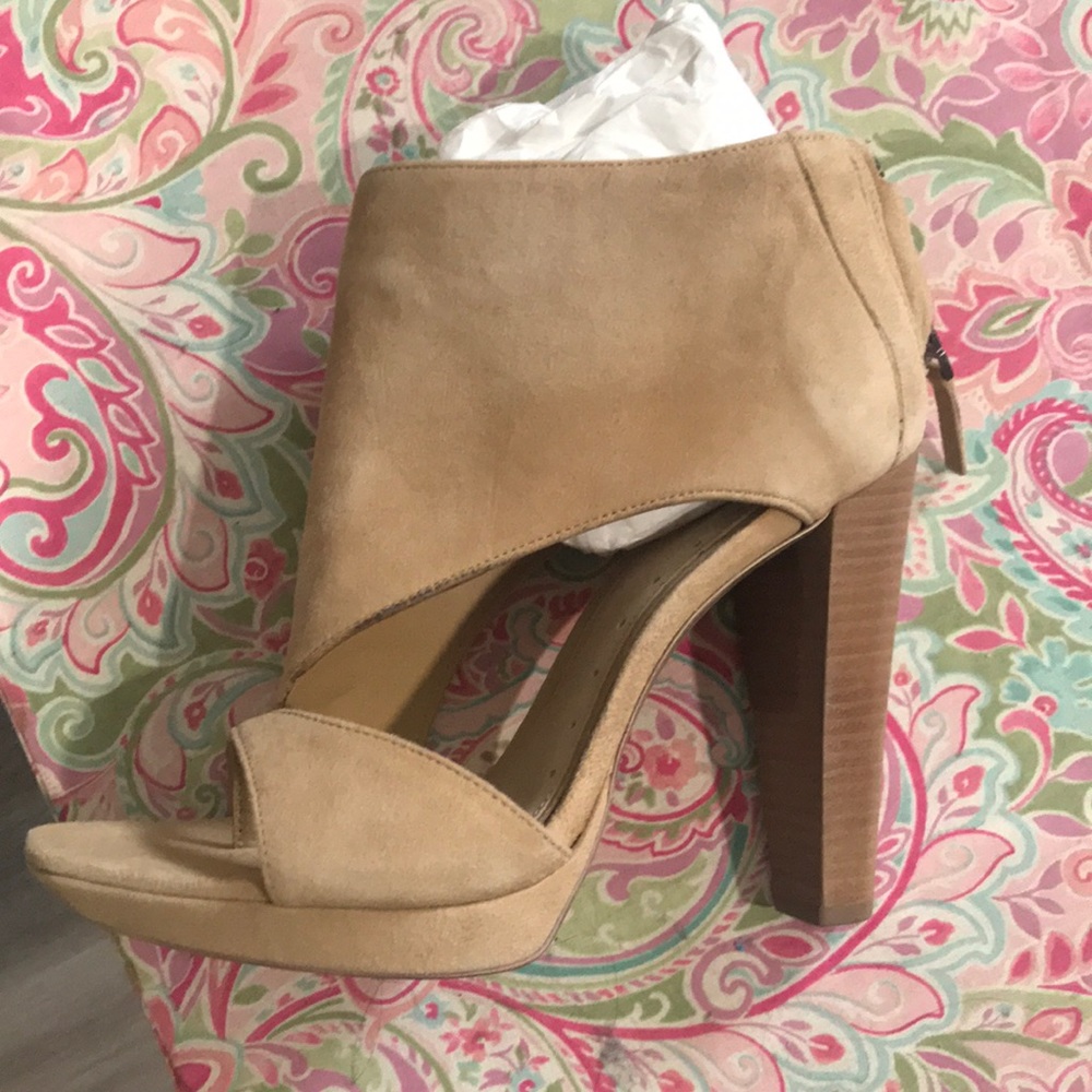 BCBG Max Azria suede heel